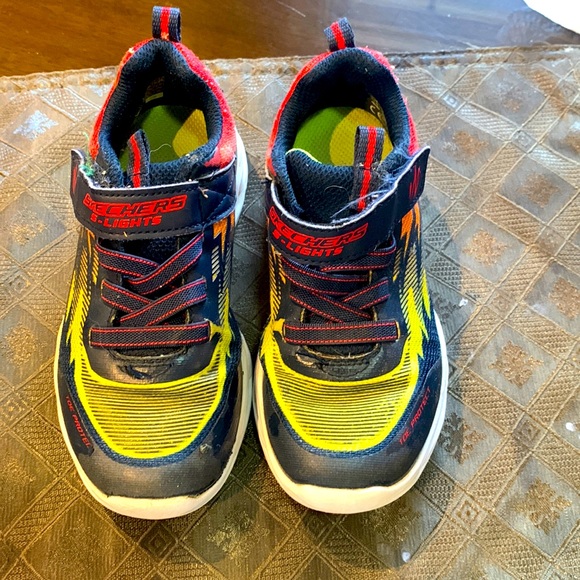 Skechers shoes - Picture 1 of 4